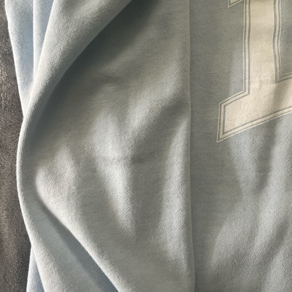 Taylor Swift Light Blue 1989 Crewneck size XL - Picture 5 of 5